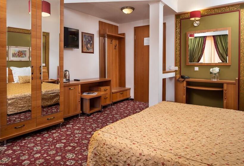 标准间带阳台, Grand