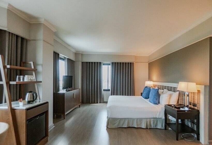 ジュニアスイート, The Grand Riverside