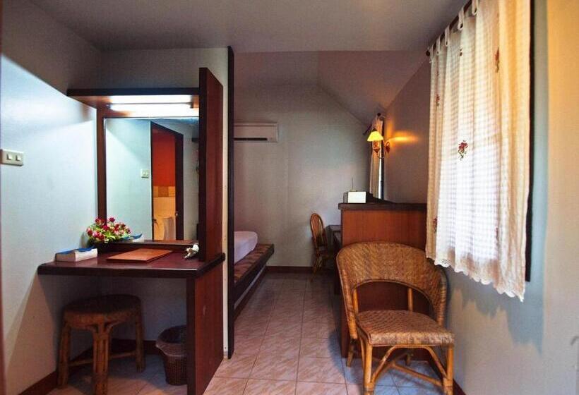 بنجلو قياسى, P.p. Casita   Adult Only