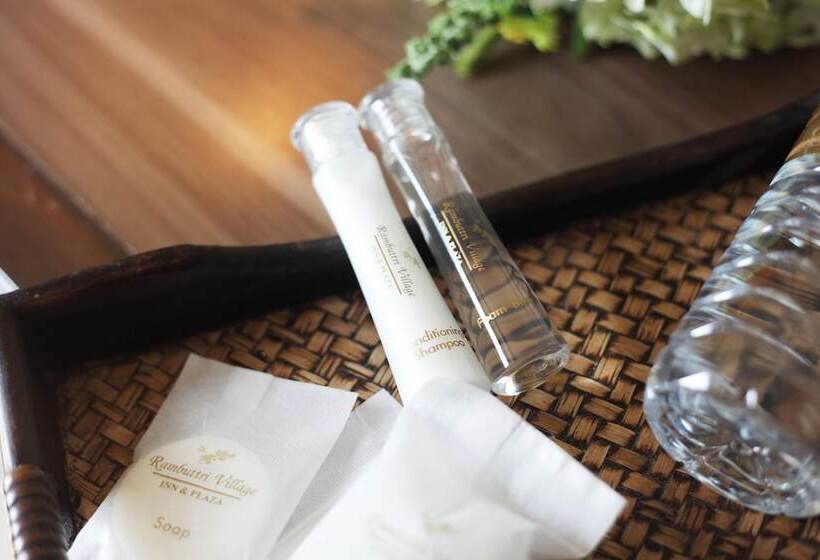 اتاق لوکس, Rambuttri Village Plaza