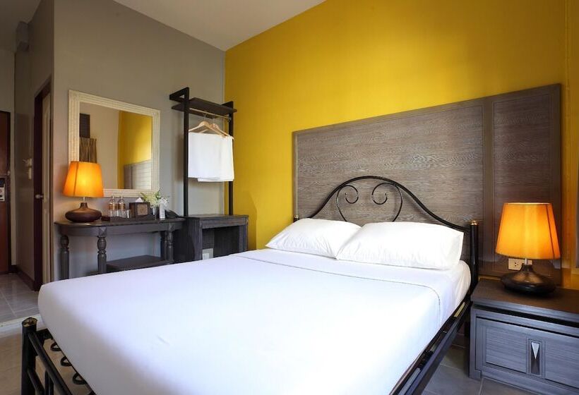 اتاق استاندارد, Rambuttri Village Plaza