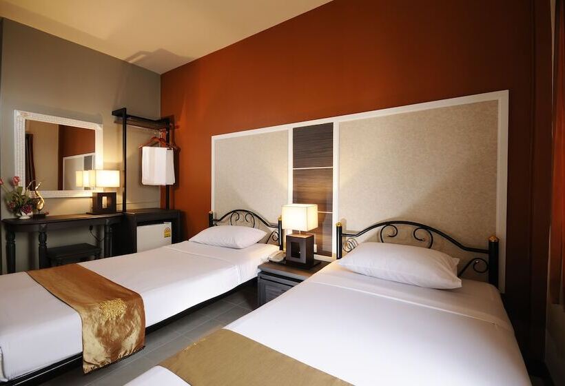 اتاق لوکس, Rambuttri Village Plaza