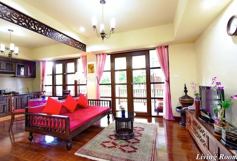 سوئیت با وان آب گرم, Shewe Wana Suite Resort
