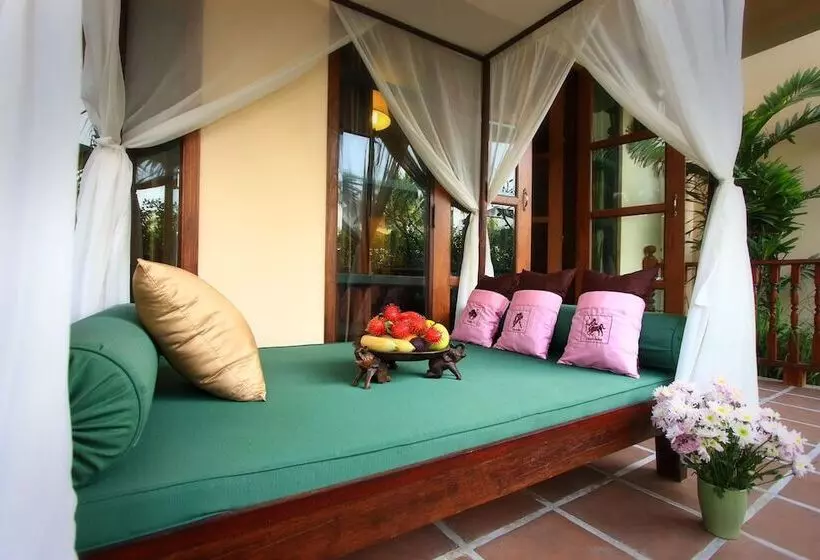 سوییت خانوادگی, Shewe Wana Suite Resort