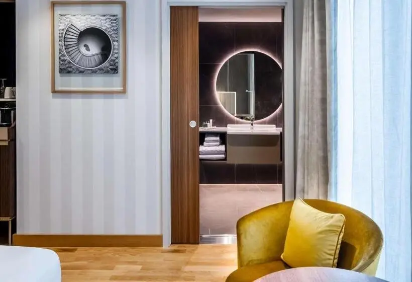 اتاق استاندارد اینتریور, NH Collection Copenhagen