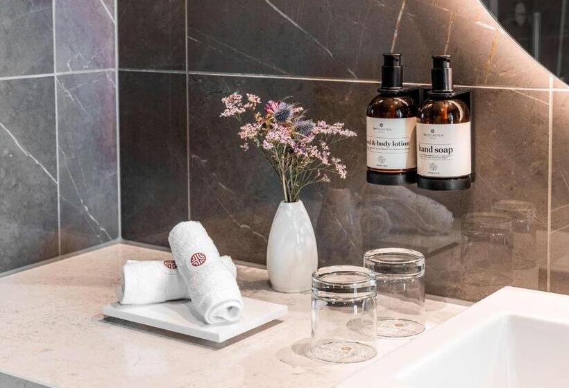 Premium room with view, NH Collection Copenhagen