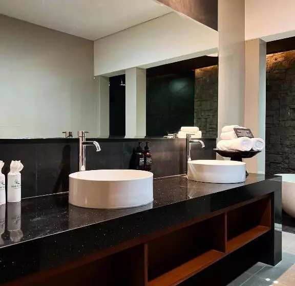 ویلای 1 خوابه, Svarga Bebek Villas