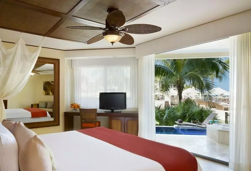 キングサイズベッドのクラブルーム, Dreams Riviera Cancun Resort & Spa - All Inclusive