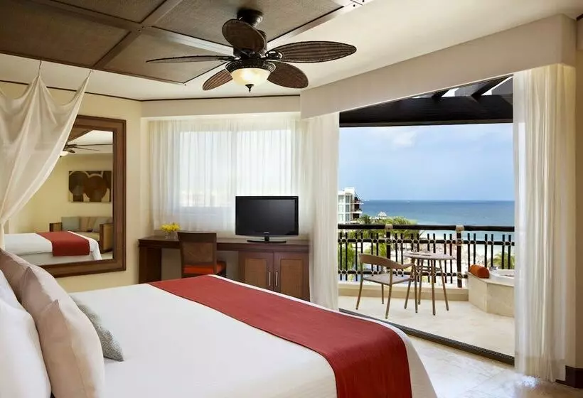 キングサイズベッドのクラブルーム, Dreams Riviera Cancun Resort & Spa - All Inclusive