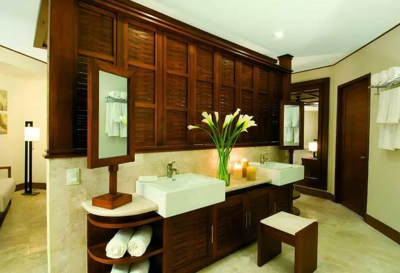 庭の見えるプレミアムルーム, Dreams Riviera Cancun Resort & Spa - All Inclusive