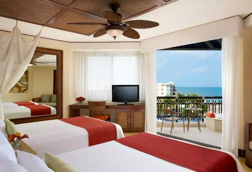オーシャンビューのクラブルーム, Dreams Riviera Cancun Resort & Spa - All Inclusive
