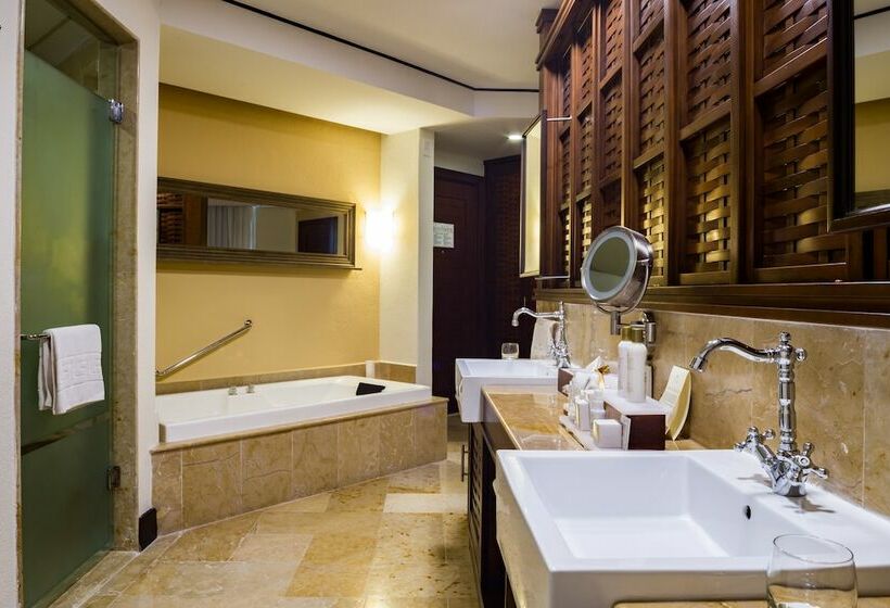 Family Suite, Dreams Riviera Cancun Resort & Spa - All Inclusive