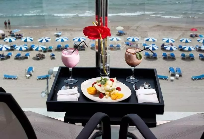 اتاق خانوادگی, Allon Mediterrania