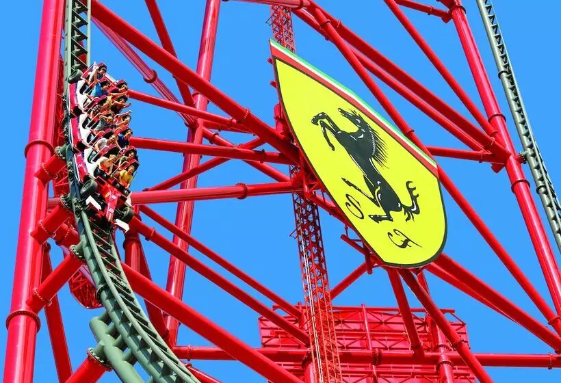 آپارتمان 1 خوابه با چشم‌انداز استخر, Ponient Dorada Palace by Portaventura World