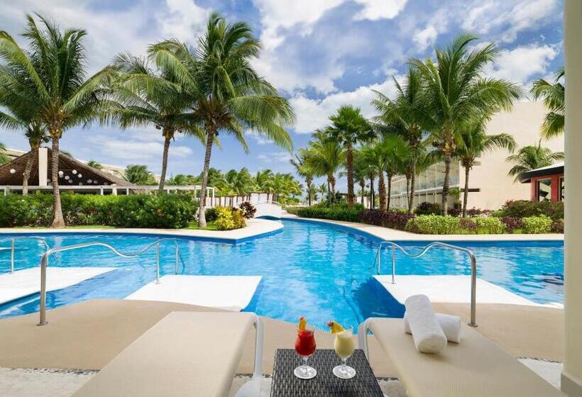 Junior Suite z Basenem, Selection Riviera Cancún
