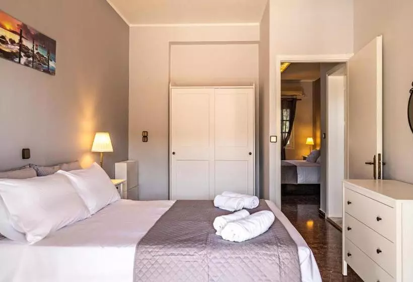 Chambre Deluxe Vue Piscine, Blue Sky