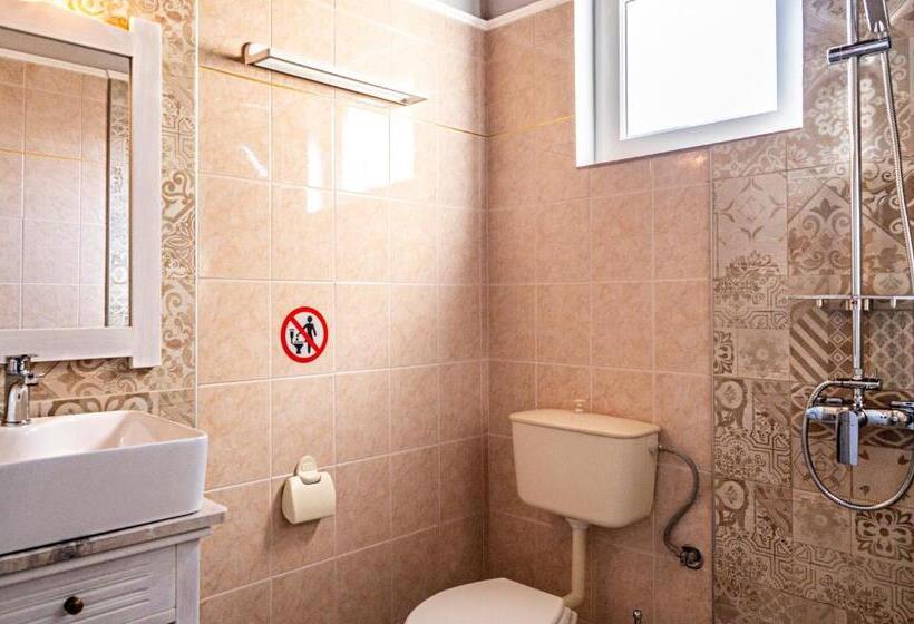 Номер Deluxe Вид на Бассейн, Blue Sky