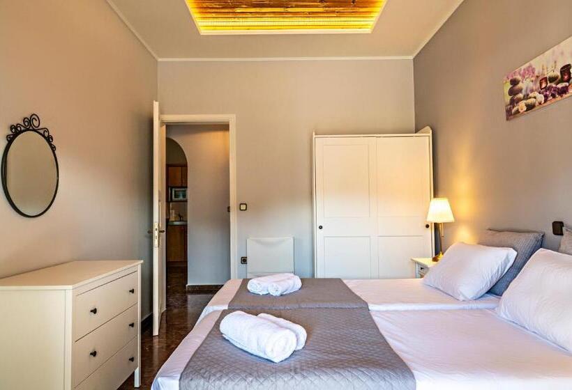 Номер Deluxe Вид на Бассейн, Blue Sky