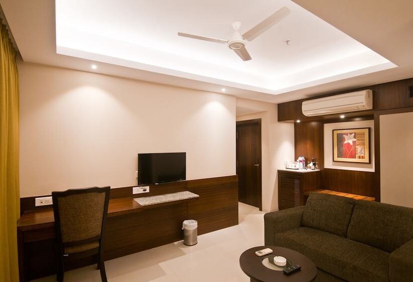 Quarto Premium, Calangute Towers Am Hotel Kollection