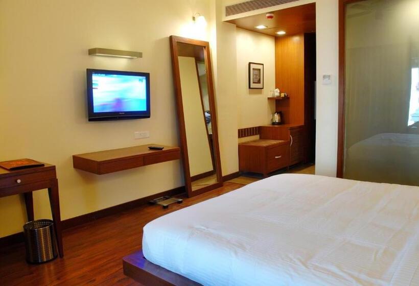 Номер Стандарт, Cambay Grand Kukas