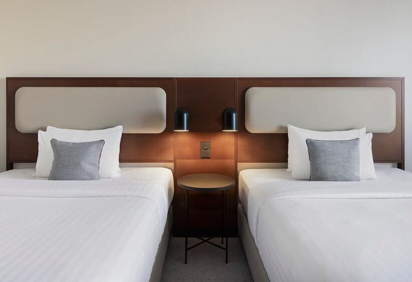 Номер Стандарт, Courtyard By Marriott Basel