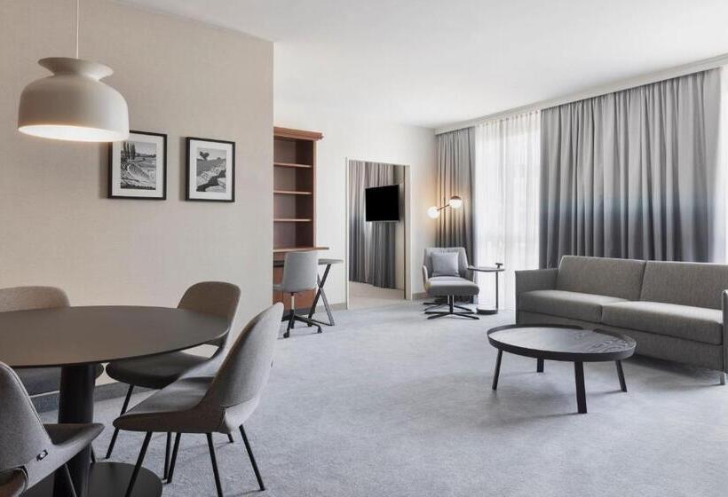 ジュニアスイート, Courtyard By Marriott Basel