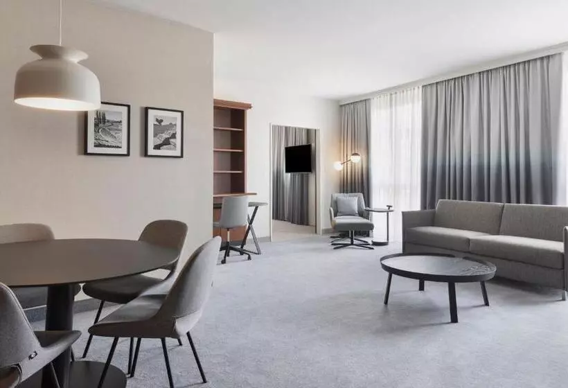 ジュニアスイート, Courtyard By Marriott Basel