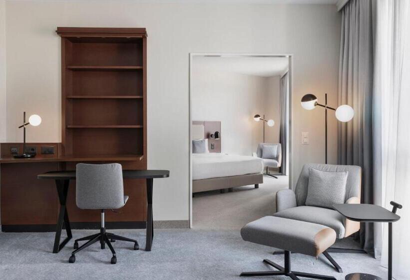 ジュニアスイート, Courtyard By Marriott Basel