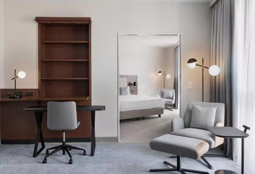 ジュニアスイート, Courtyard By Marriott Basel