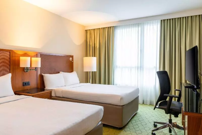 اتاق سوپریور, Courtyard By Marriott Paris Saint Denis