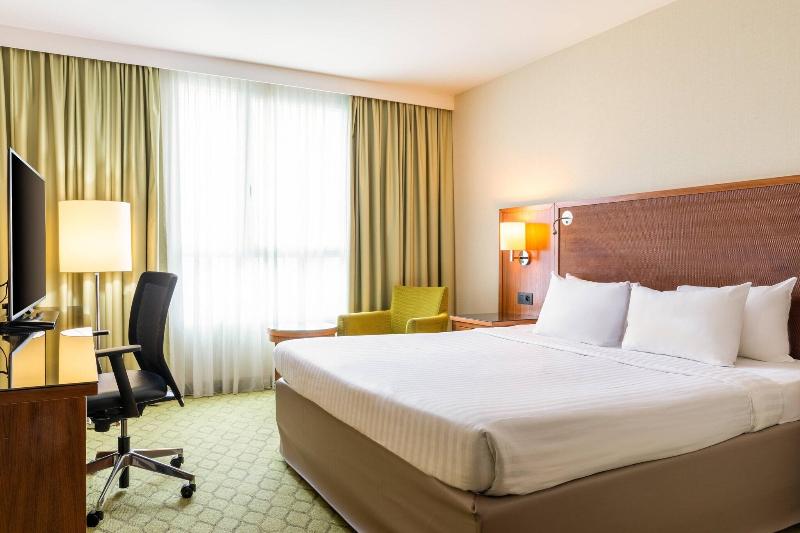 Номер Superior Кровать Кинг, Courtyard By Marriott Paris Saint Denis