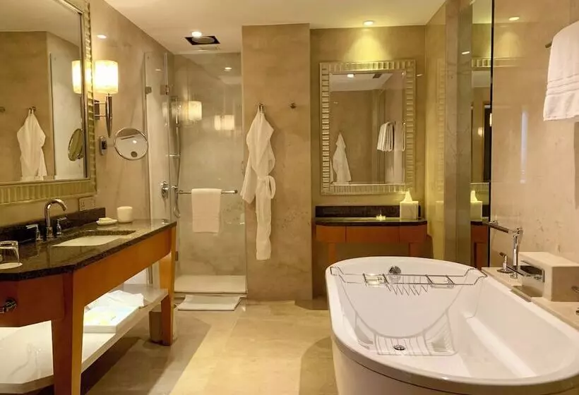 エクゼクティブスイート, Four Seasons Hotel Mumbai
