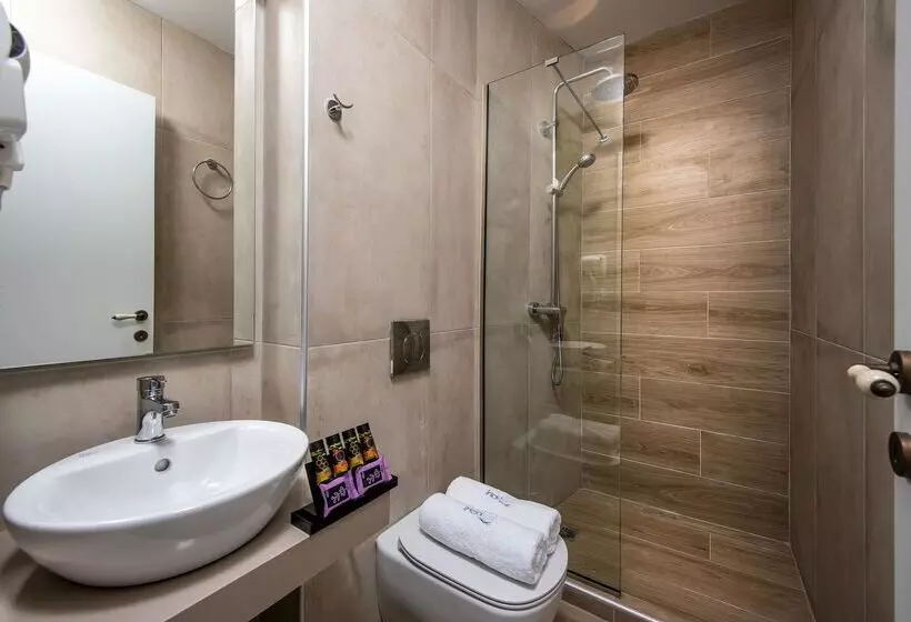 Superior-huone Sivuttainen Merinäkymä, Irida Hotel Agia Pelagia