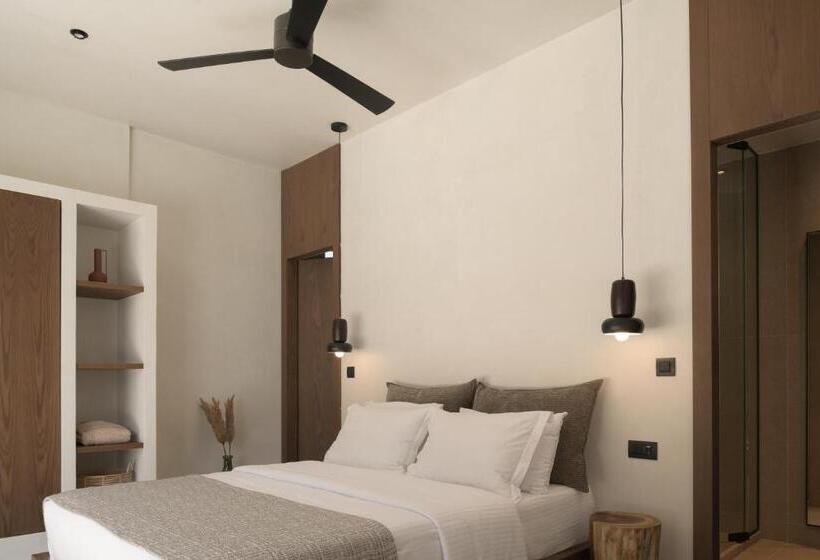 Люкс Боковой Вид на Море, Irida Hotel Agia Pelagia