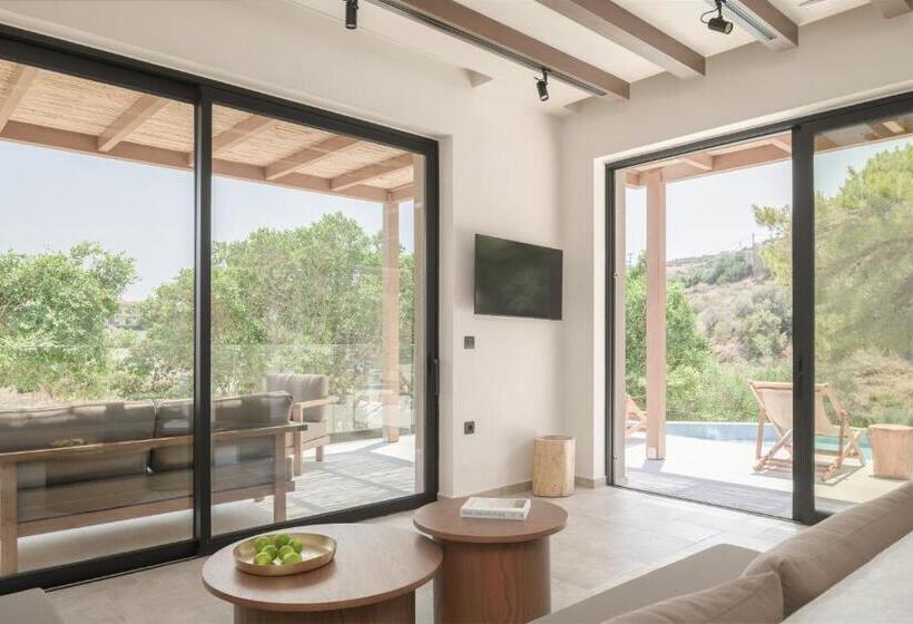 Люкс Боковой Вид на Море, Irida Hotel Agia Pelagia