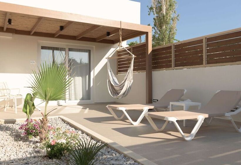 Номер Superior Боковой Вид на Море, Irida Hotel Agia Pelagia