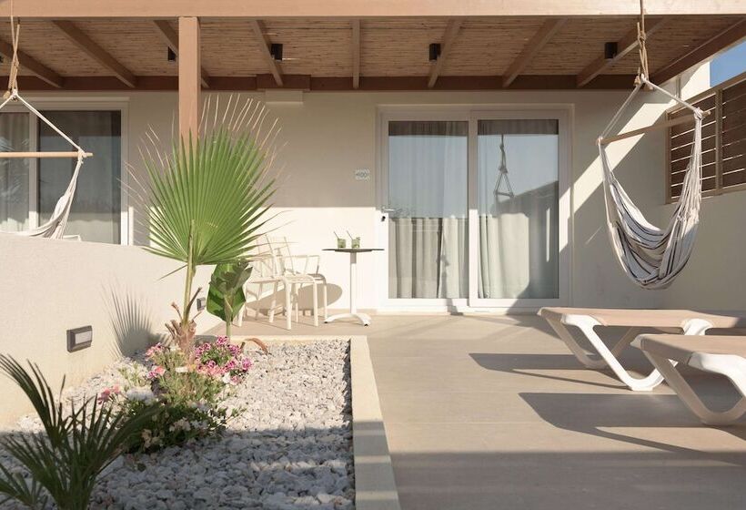 Номер Superior Боковой Вид на Море, Irida Hotel Agia Pelagia