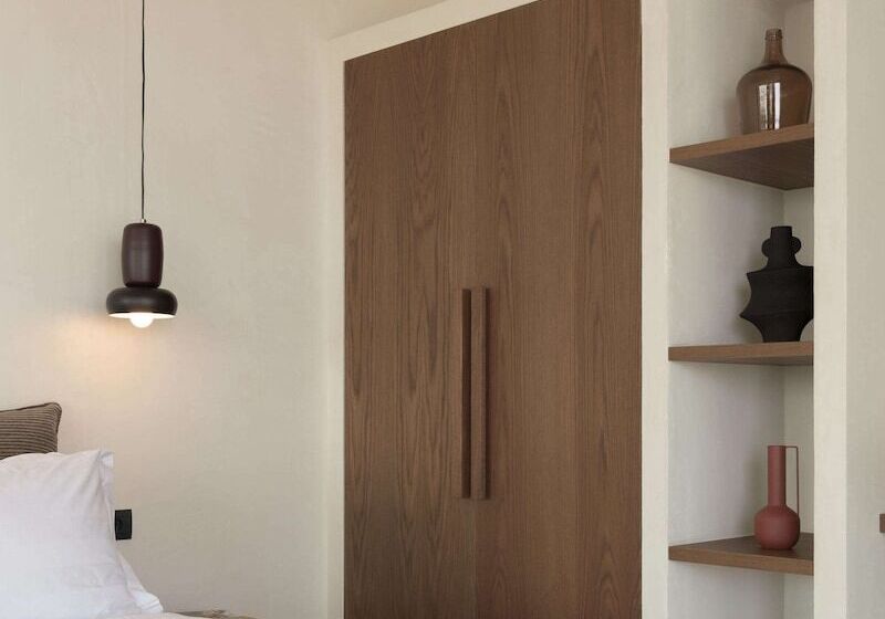 Люкс Боковой Вид на Море, Irida Hotel Agia Pelagia