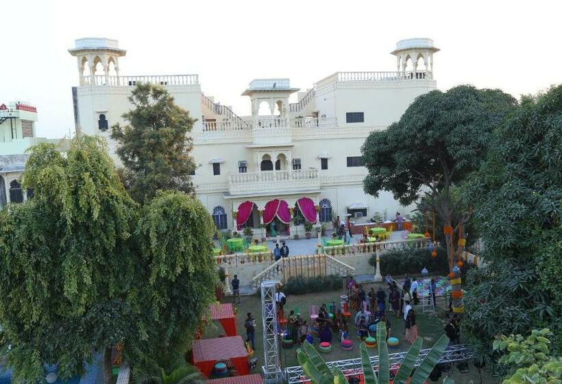 חדר דלוקס, Jhalamand Garh, Jodhpur