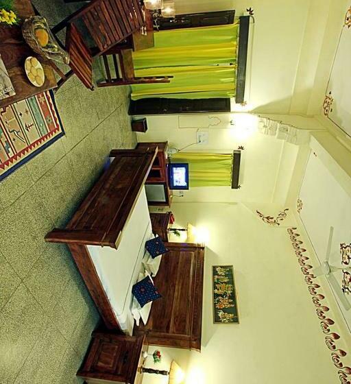 חדר דלוקס, Jhalamand Garh, Jodhpur