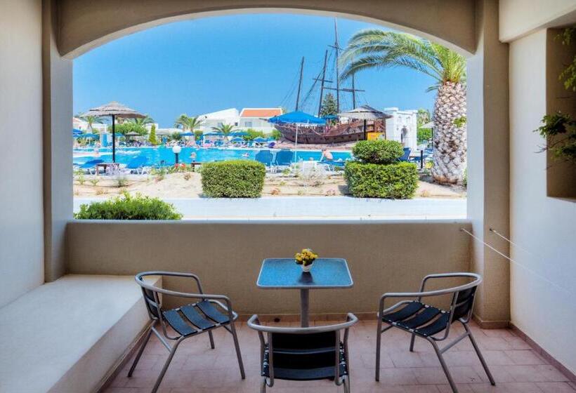 דירת נוחות 2 חדרים, Kipriotis Village Resort