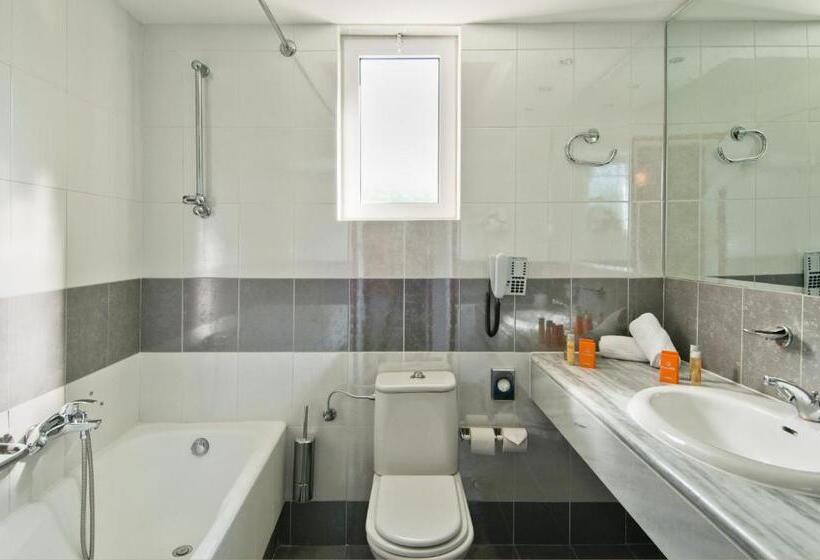 Президентский Люкс, Kipriotis Village Resort