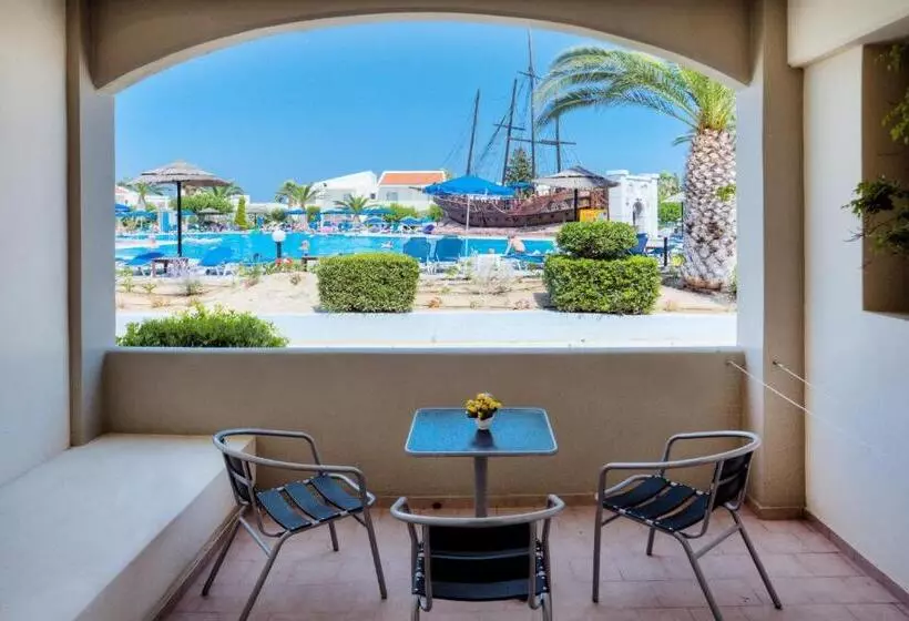 ドゥプレックスルーム, Kipriotis Village Resort