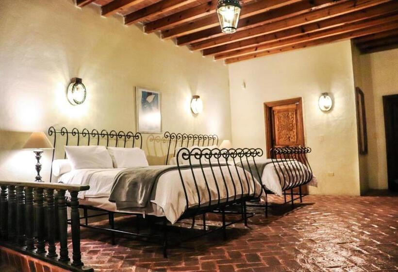 스위트, Mirador Del Frayle