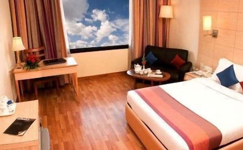 标准工作室, Ramanashree Brunton