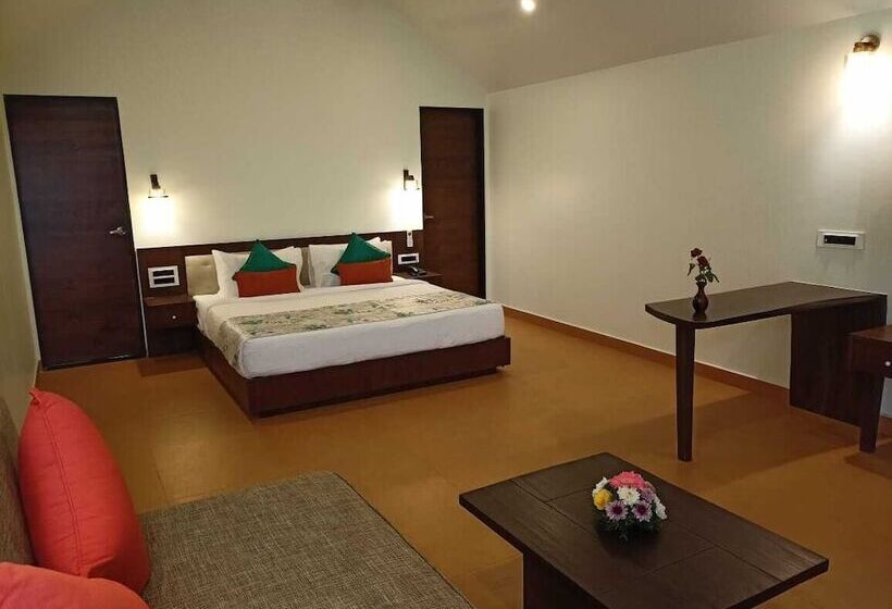 小室, Resort Terra Paraiso