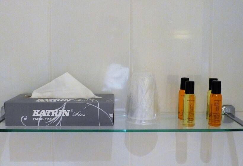 اتاق استاندارد, The Norfolk Lodge