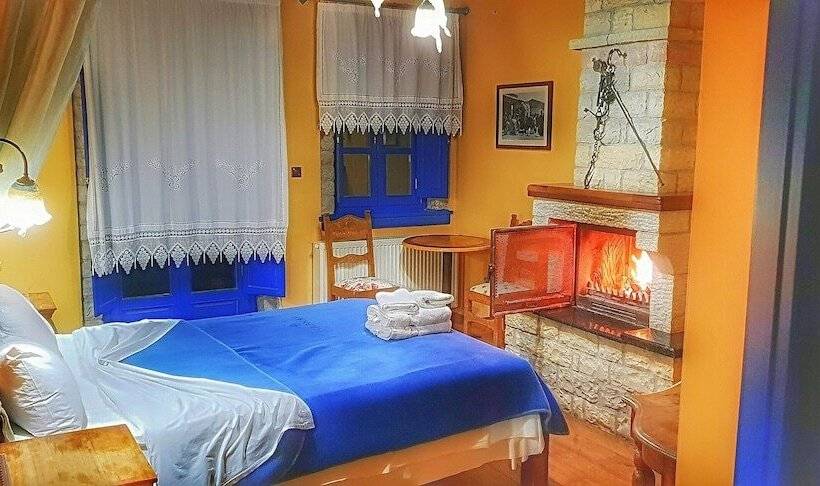 山の見えるスーペリアルーム, Zarkada Archontiko