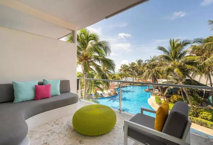 1 Bedroom Family Apartment Sea View, Iberostar Selection Riviera Cancún
