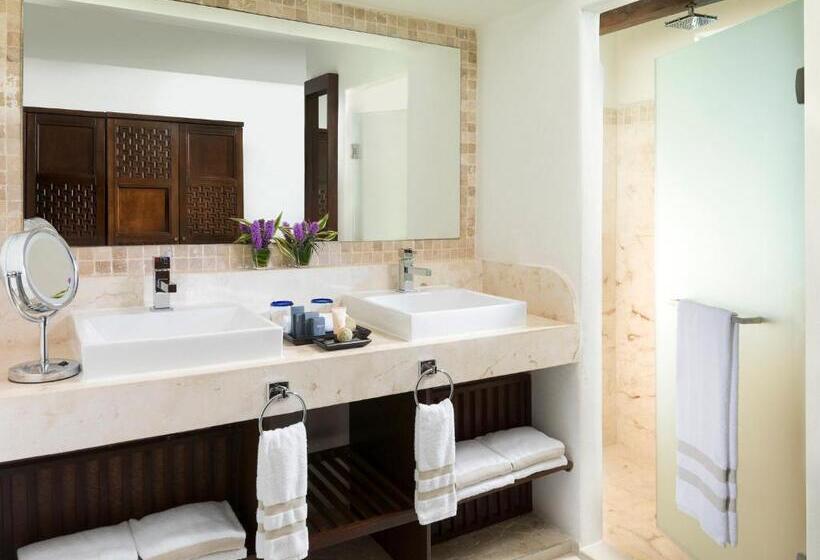 1 Bedroom Family Apartment Sea View, Selection Riviera Cancún